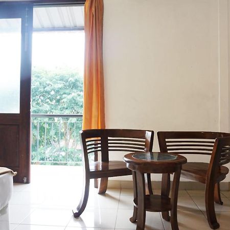 Wisma Amandari Bandar Lampung Buitenkant foto