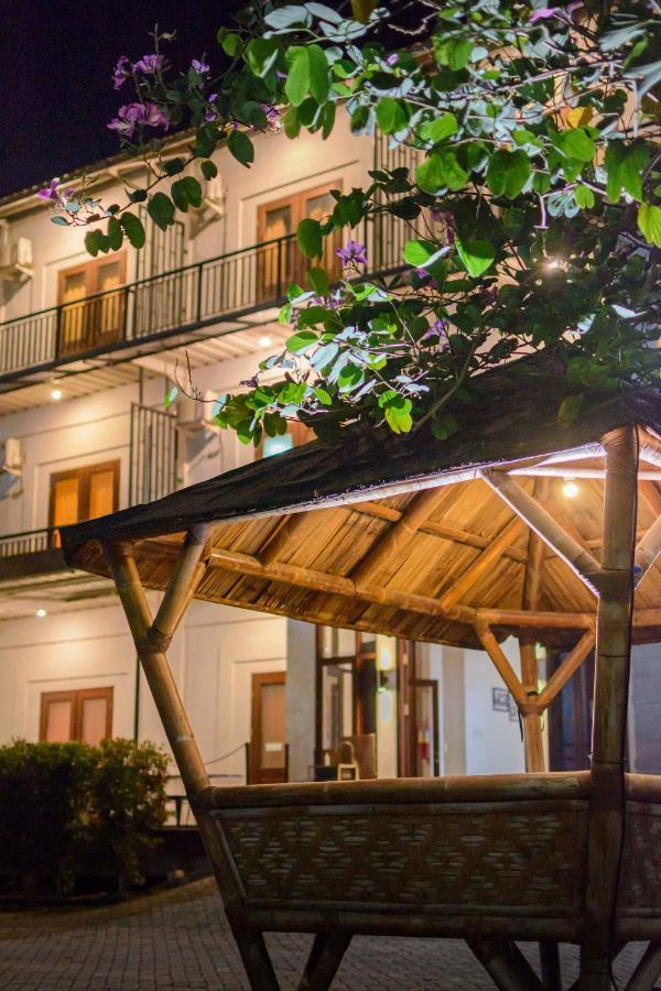 Wisma Amandari Bandar Lampung Buitenkant foto